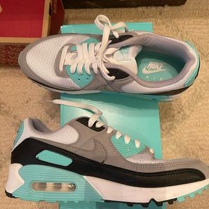Nike Air Max 90